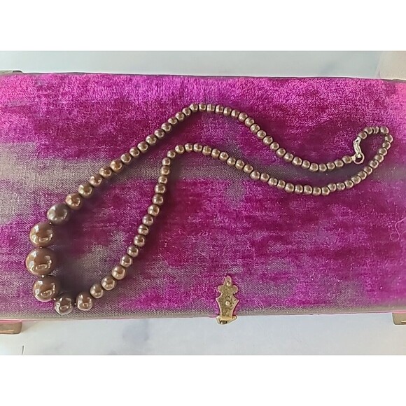 Brown Beaded Necklace Vintage, READ USED Fair Condition - Picture 2 of 10